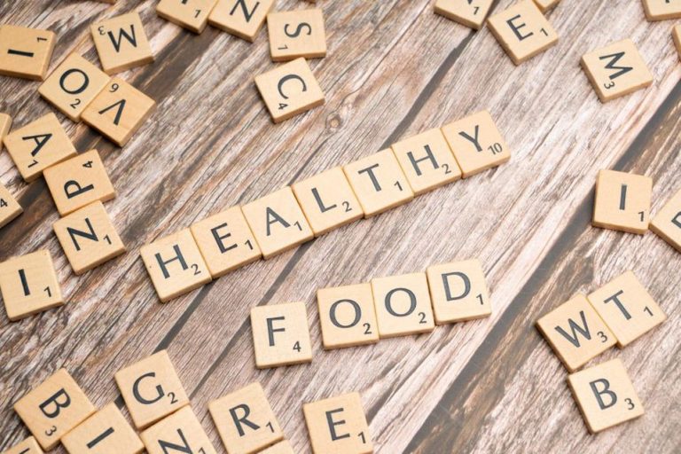 разнообразные продукты, богатые микроэлементами