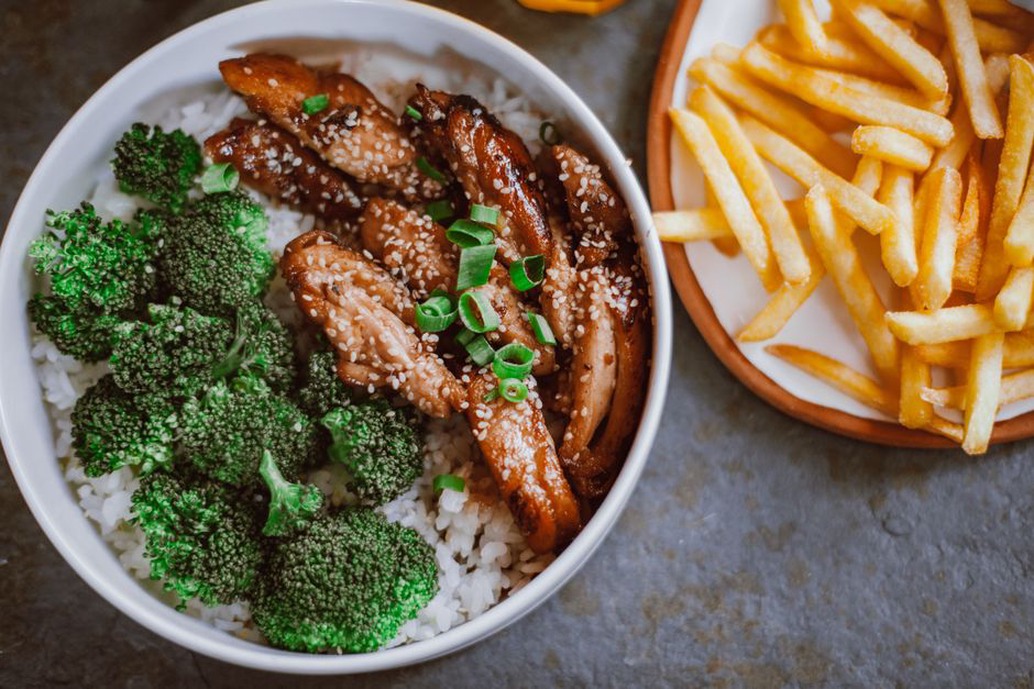 Обед с крупой, белковым продуктом и овощами